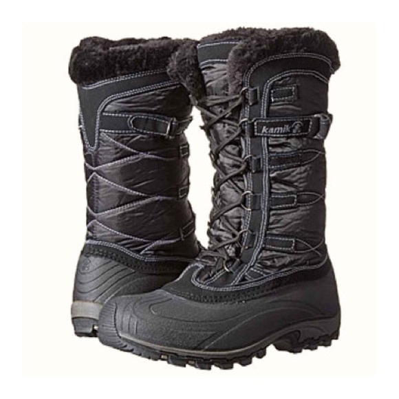 Kamik Snowvalley waterproof thinsulate snow boots in size 8.5 worn once indoors - Picture 1 of 6